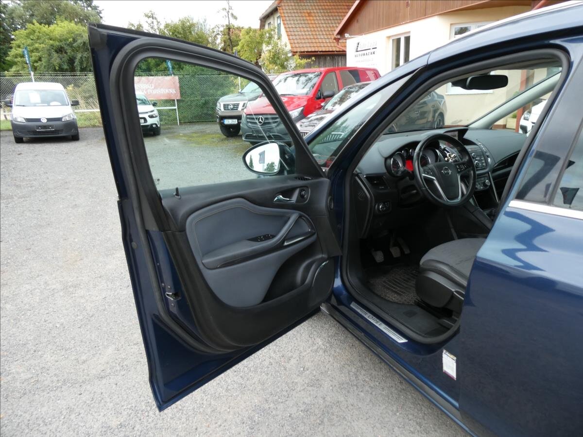 Opel Zafira MPV 2,0 l 121 kw