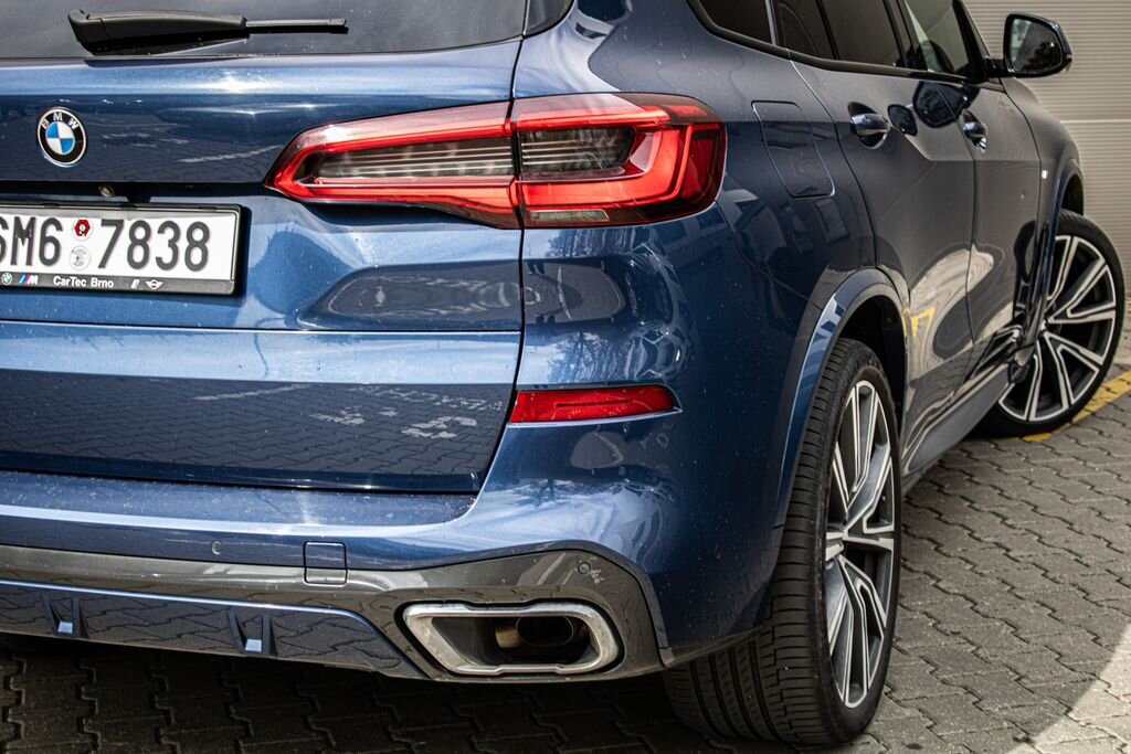 BMW X5 SUV / Terénní 3,0 l 195 kw