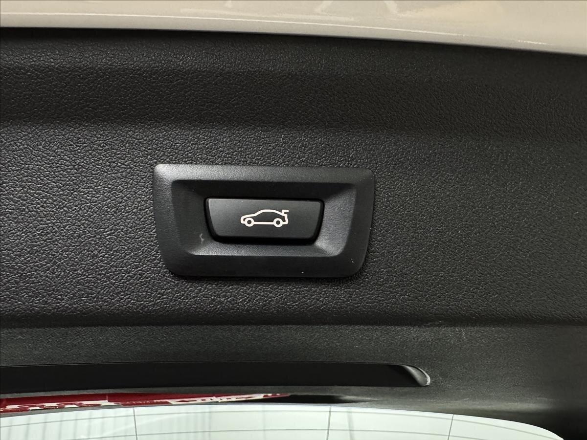 BMW Řada 1 Hatchback 2,0 l 131 kw