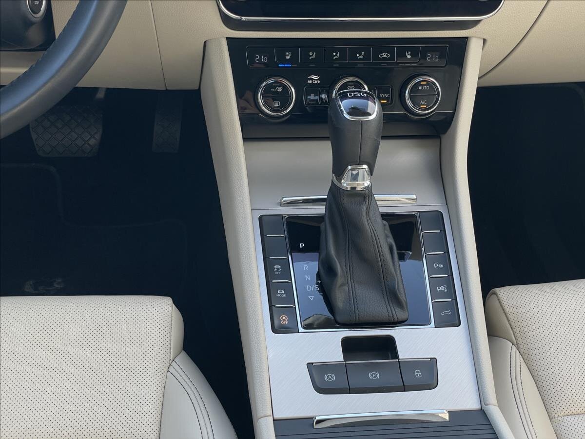 Škoda Superb Kombi 2,0 l 147 kw
