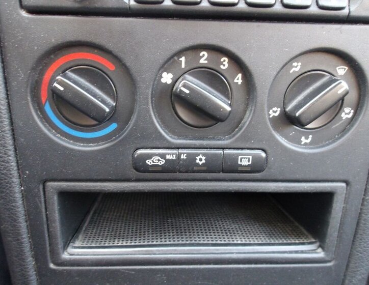 Opel Astra Kombi 1,6 l 55 kw