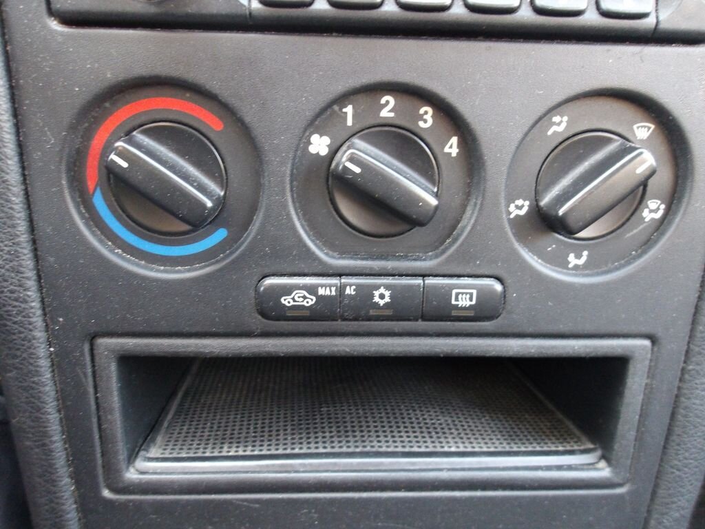 Opel Astra Kombi 1,6 l 55 kw