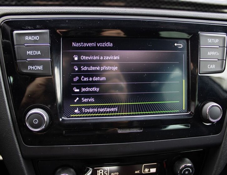 Škoda Rapid Sedan / Limuzína 999,0 81 kw