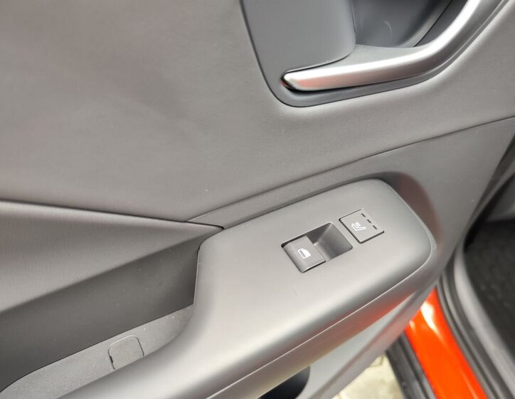 Hyundai Kona SUV 1,6 l 104 kw