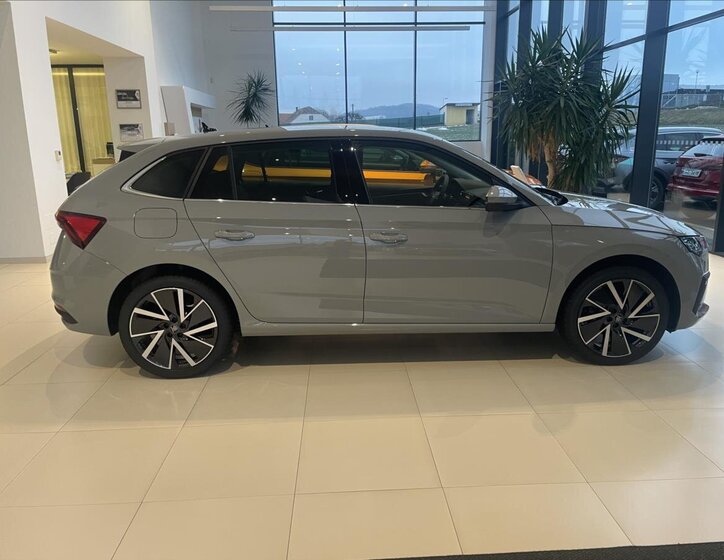Škoda Scala Hatchback 1,5 l 0