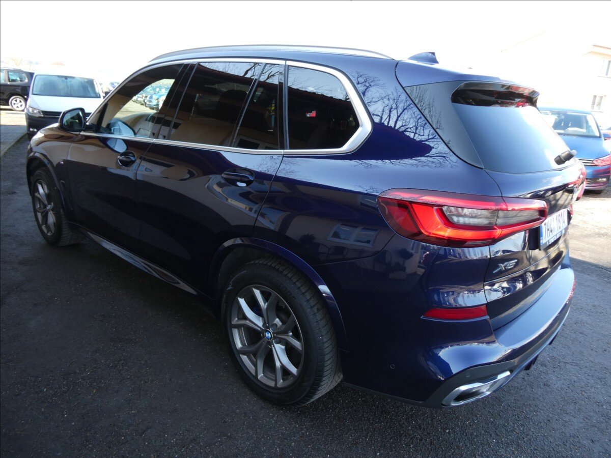 BMW X5 SUV / Terénní 3,0 l 195 kw