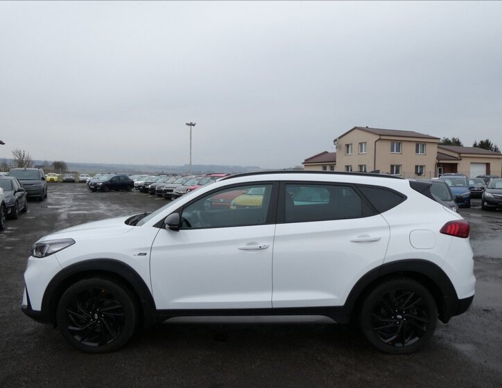 Hyundai Tucson SUV 1,6 l 100 kw