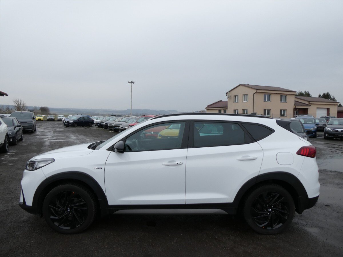 Hyundai Tucson SUV 1,6 l 100 kw