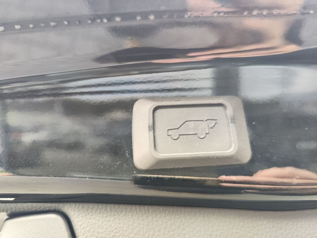 Toyota RAV4 SUV / Terénní 2,5 l 163 kw