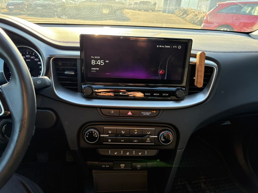 KIA Ceed Hatchback 1,5 l 103 kw