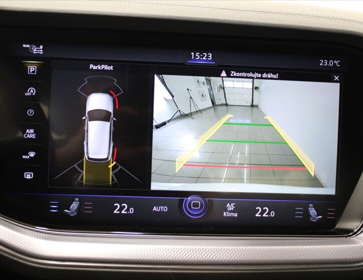 Volkswagen Touareg SUV / Terénní 3,0 l 210 kw