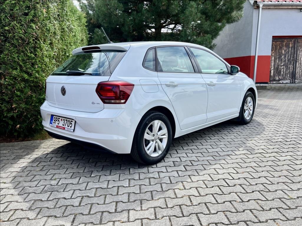 Volkswagen Polo Hatchback 999,0 70 kw
