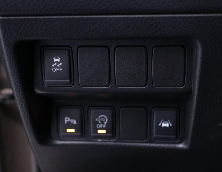 Nissan Qashqai SUV 1,5 l 81 kw