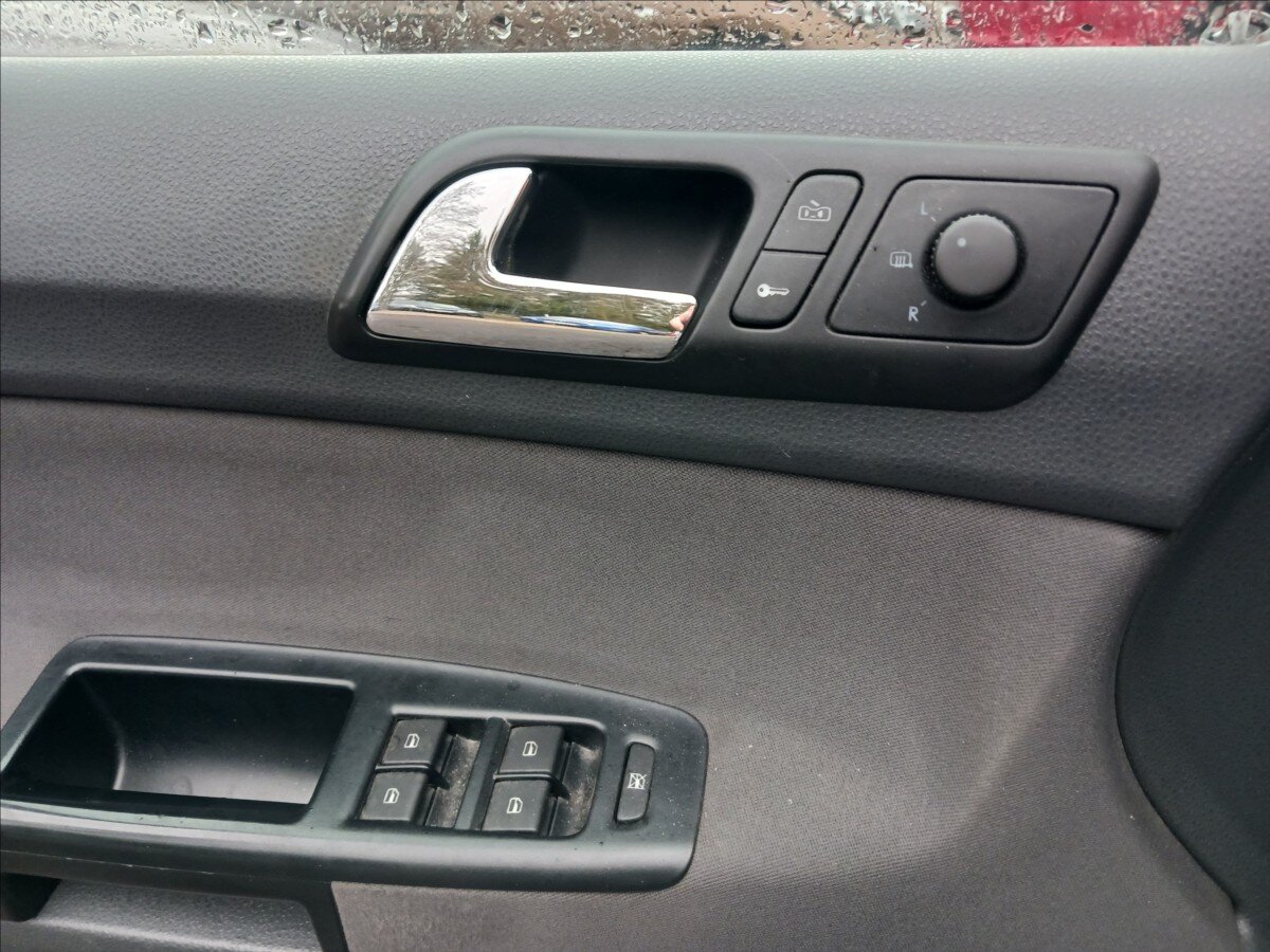 Volkswagen Polo Hatchback 1,4 l 51 kw