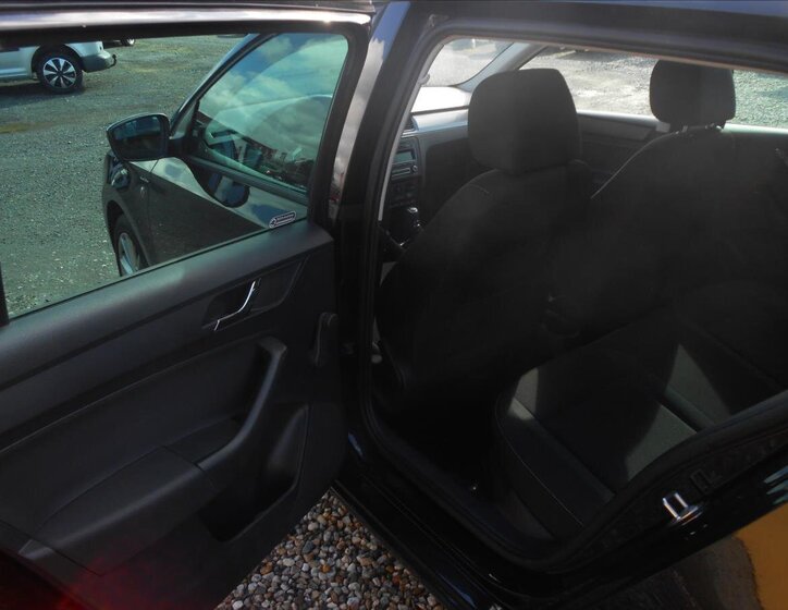 Škoda Rapid Hatchback 1,2 l 77 kw