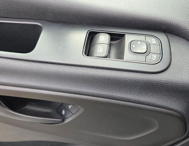 Mercedes-Benz Sprinter Valník 2,0 l 125 kw