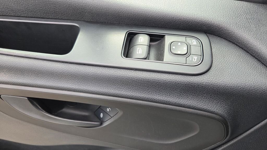 Mercedes-Benz Sprinter Valník 2,0 l 125 kw