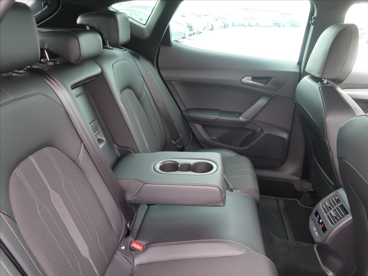 Cupra Formentor SUV / Terénní 1,5 l 110 kw