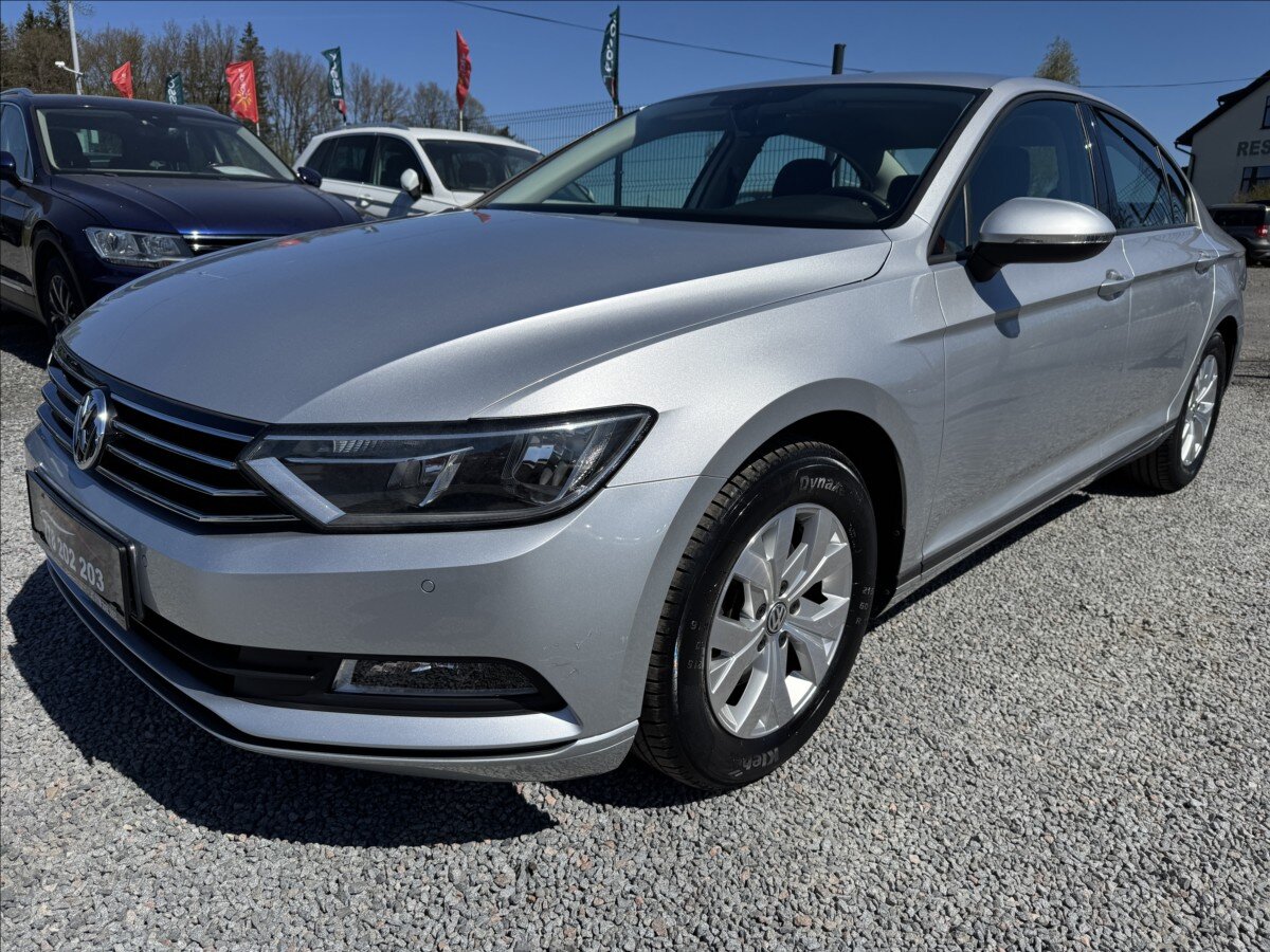 Volkswagen Passat Ostatní 1,6 l 88 kw