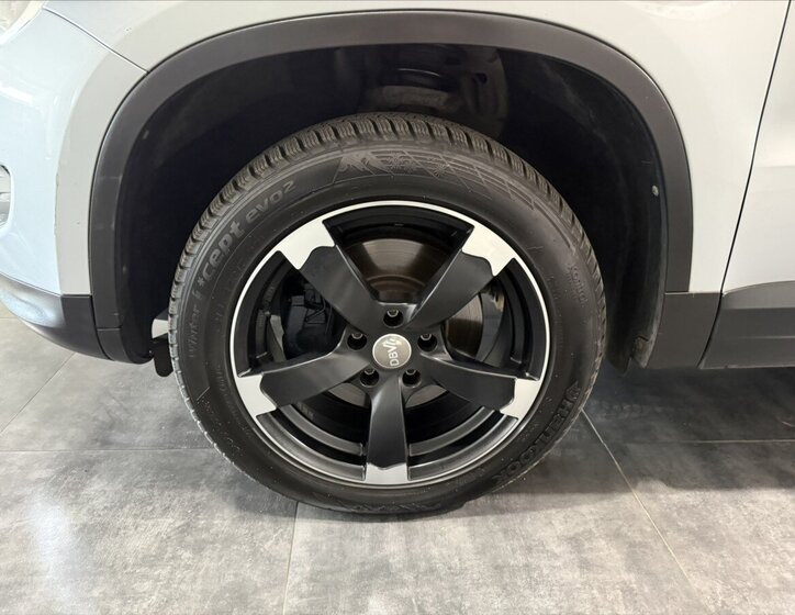 Volkswagen Tiguan SUV / Terénní 2,0 l 125 kw