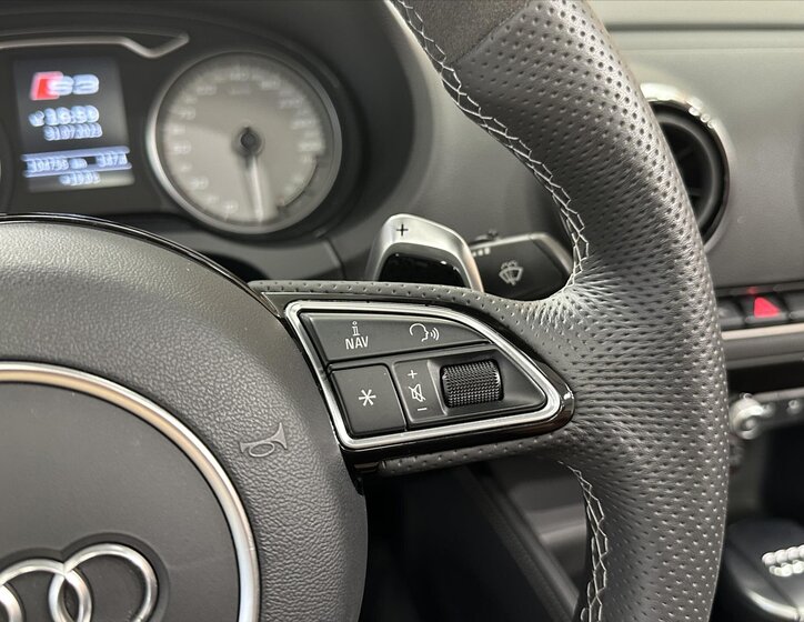 Audi S3 Kabriolet 2,0 l 221 kw