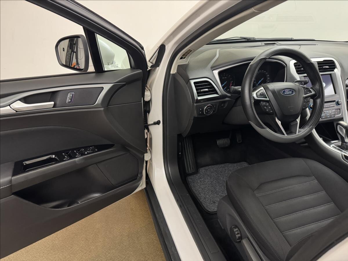 Ford Mondeo Kombi 2,0 l 110 kw