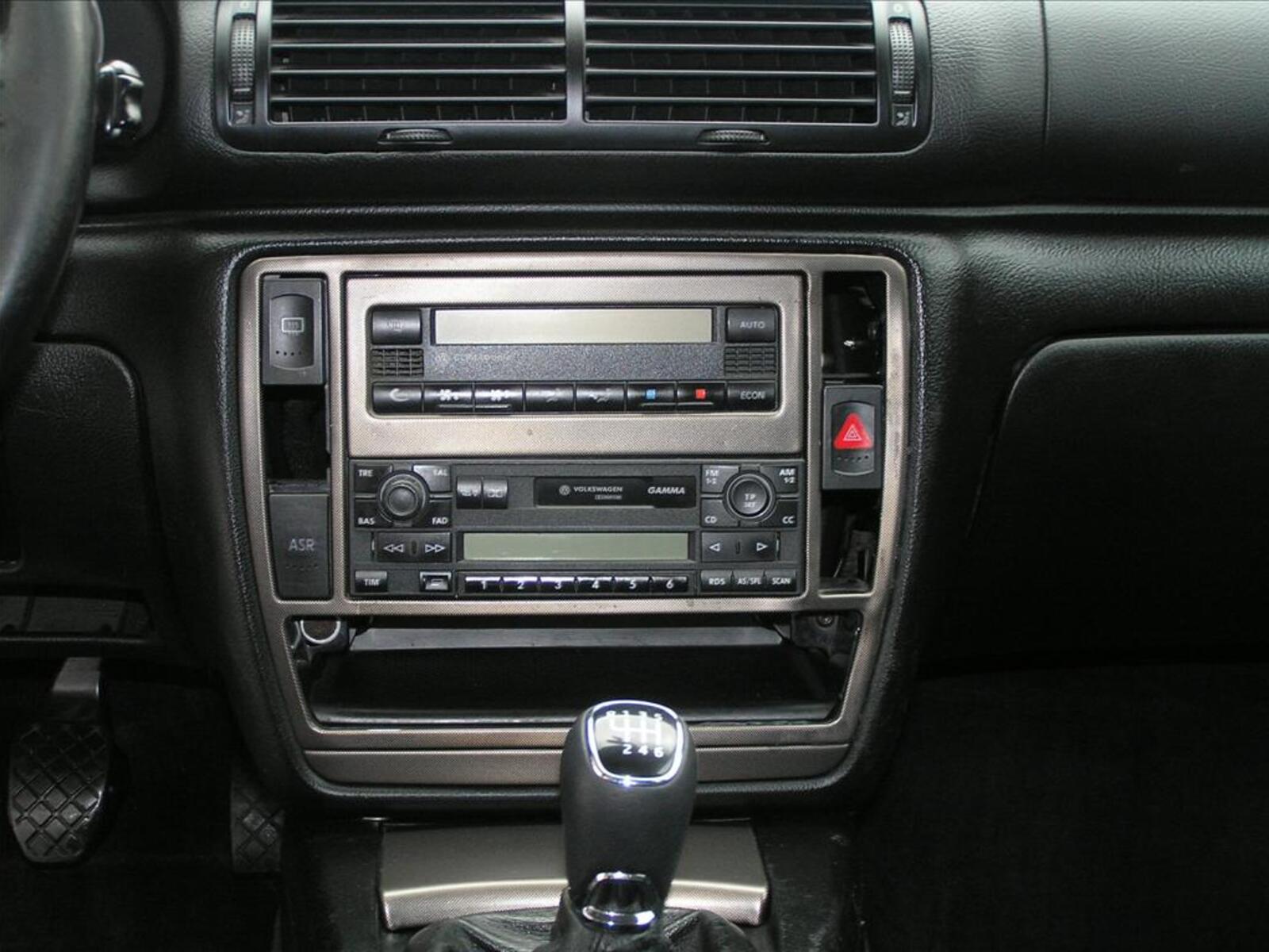 Volkswagen Passat 14