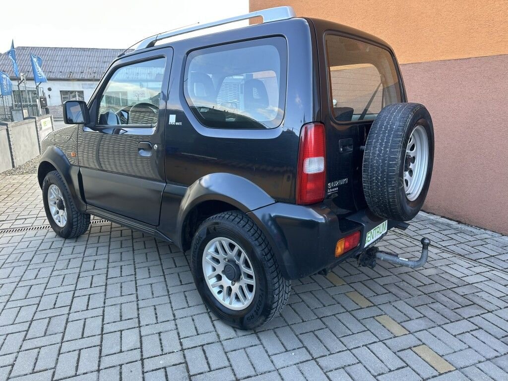 Suzuki Jimny SUV / Terénní 1,3 l 63 kw