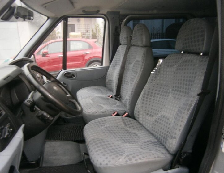 Ford Transit 12