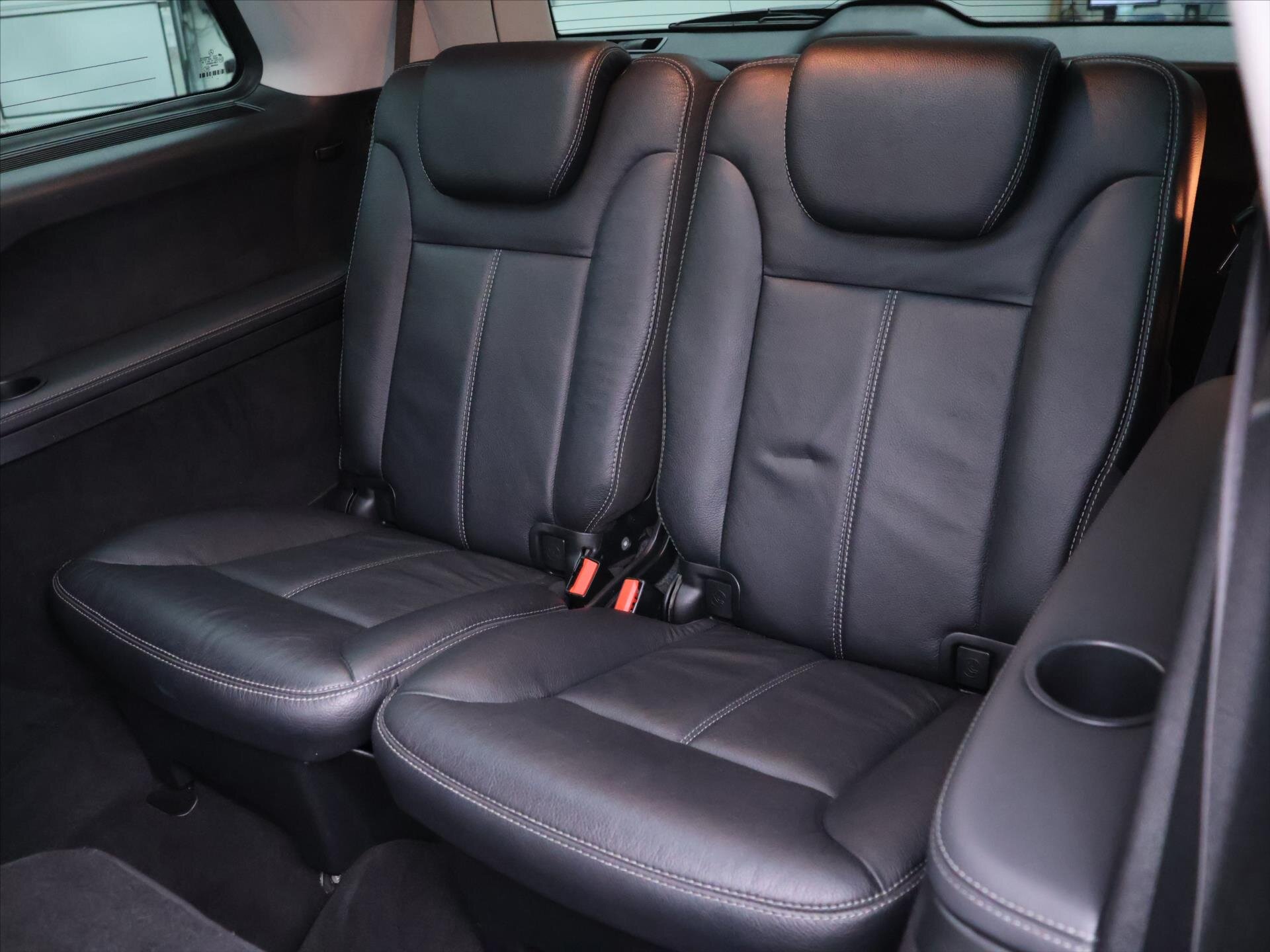 Mercedes-Benz GL SUV / Terénní 3,0 l 155 kw