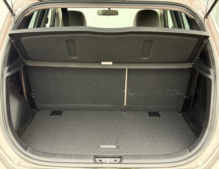 Hyundai ix20 Hatchback 1,6 l 91 kw