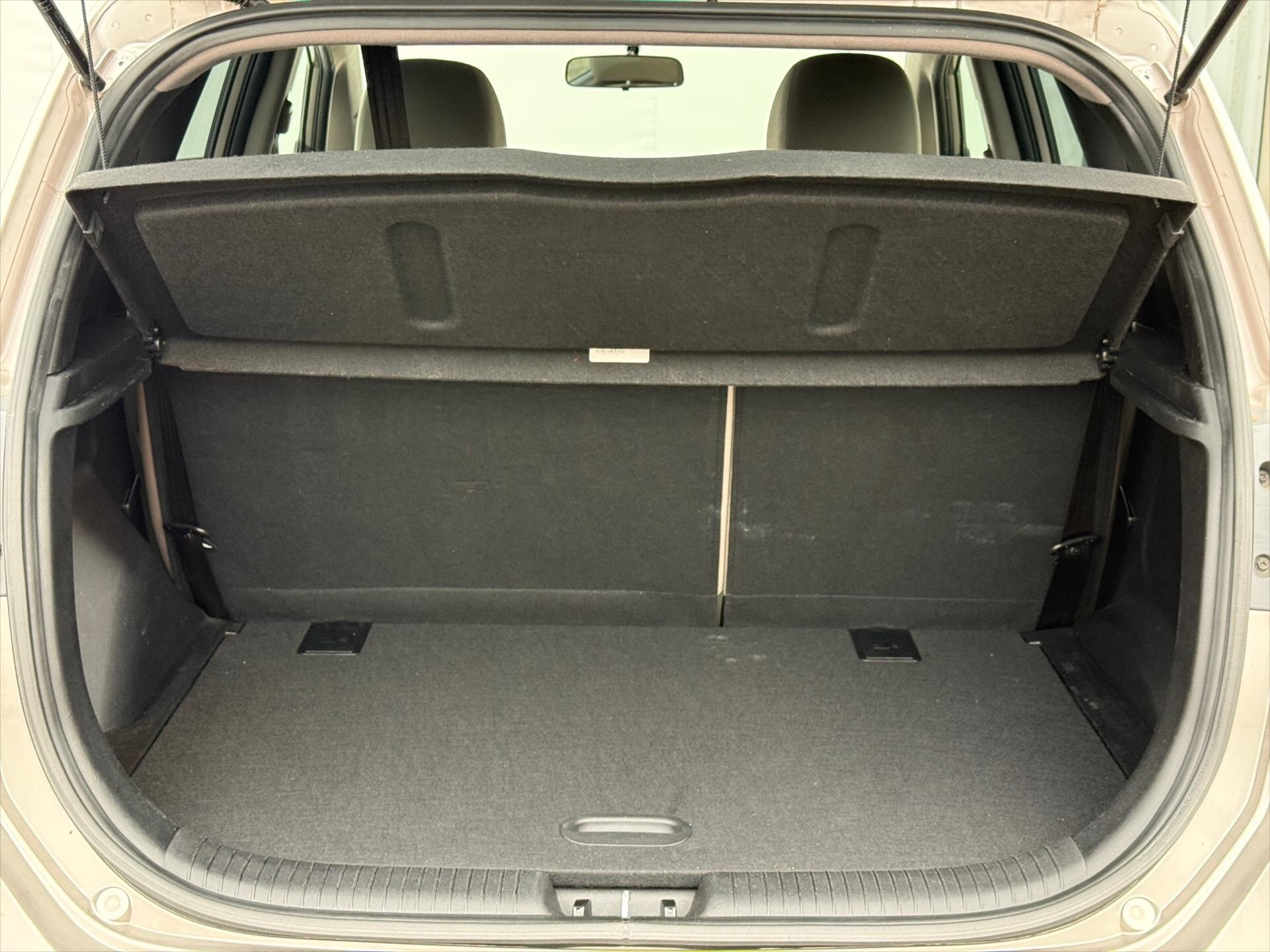 Hyundai ix20 Hatchback 1,6 l 91 kw