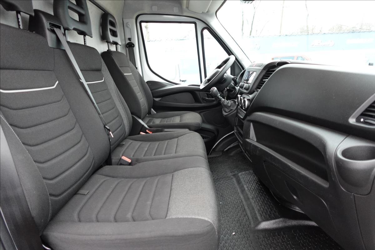 Iveco Daily Skříň 2,3 l 115 kw