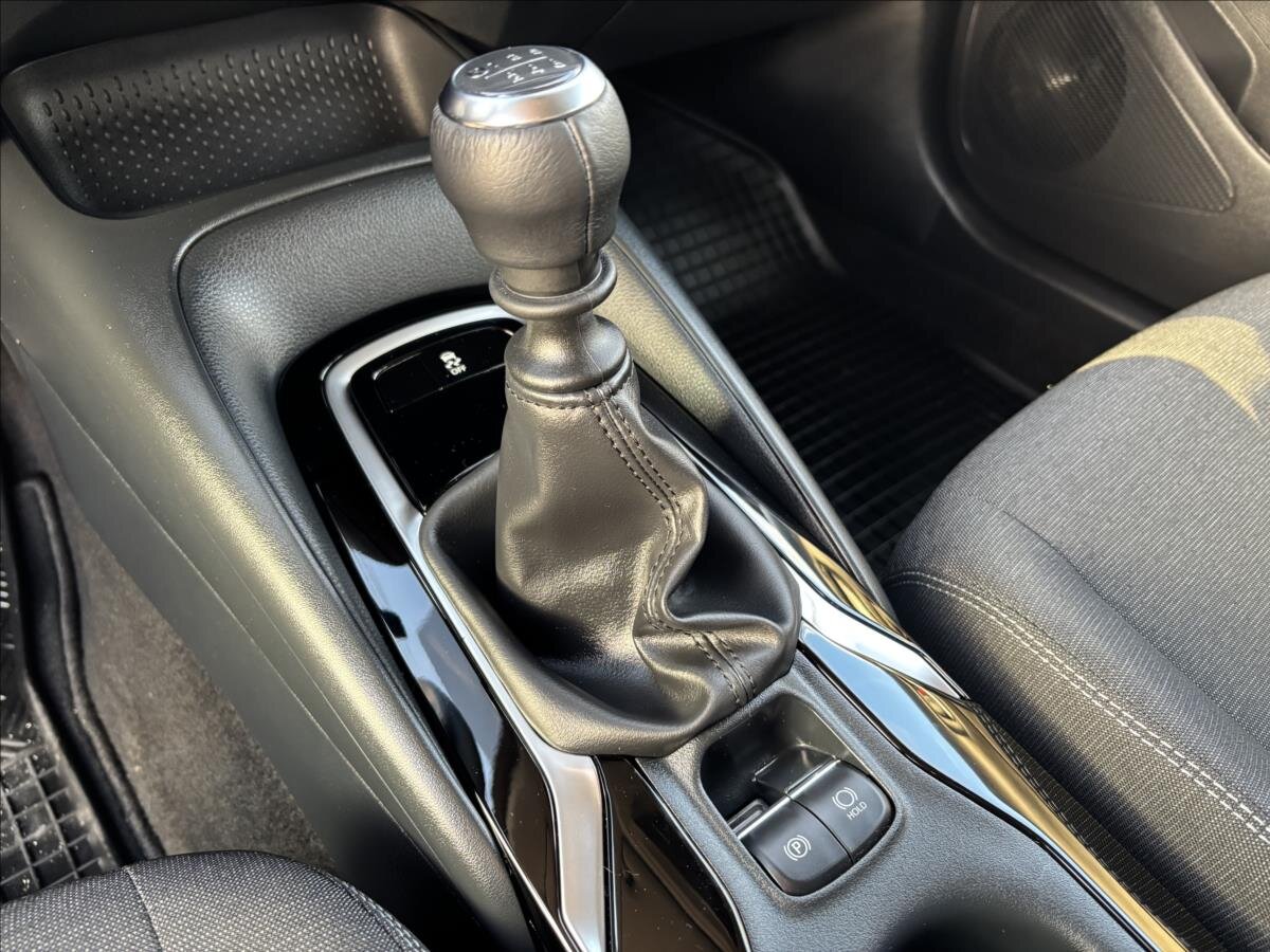 Toyota Corolla Sedan 1,5 l 92 kw