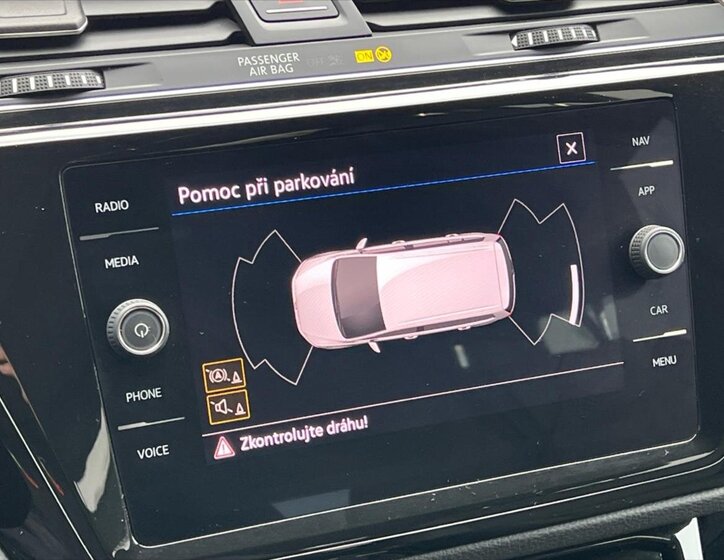 Volkswagen Touran Kombi 1,5 l 110 kw