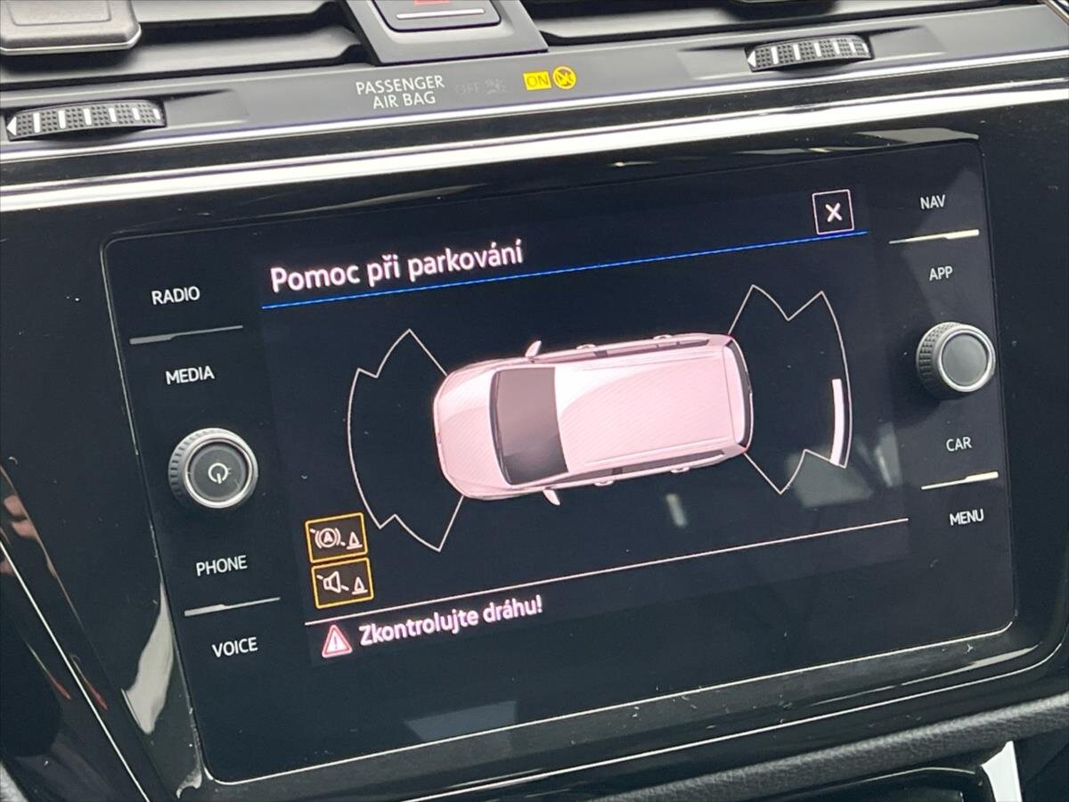 Volkswagen Touran Kombi 1,5 l 110 kw