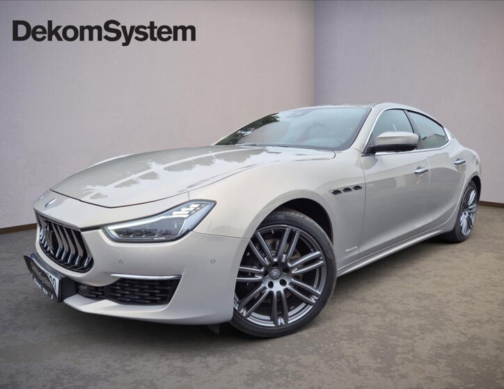 Maserati Ghibli Sedan 3,0 l 316 kw