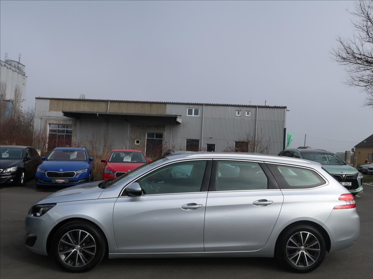 Peugeot 308 Kombi 2,0 l 110 kw