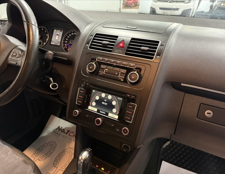 Volkswagen Touran MPV 1,4 l 110 kw