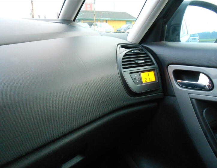 Citroën C4 Picasso 25