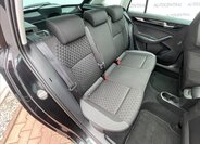 Škoda Rapid Hatchback 999,0 70 kw