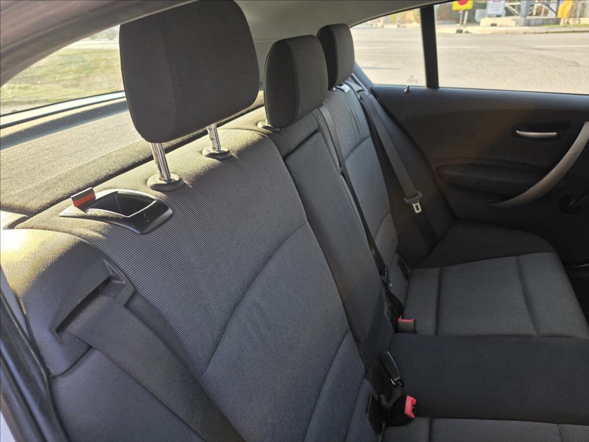 BMW Řada 1 Hatchback 2,0 l 90 kw