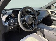 Mercedes-Benz Třídy E Sedan / Limuzína 2,0 l 145 kw