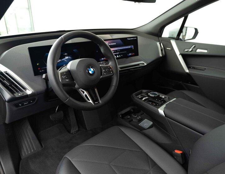 BMW iX SUV 0,0 240 kw