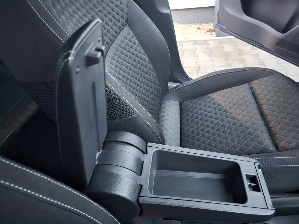 Škoda Rapid Hatchback 999,0 81 kw