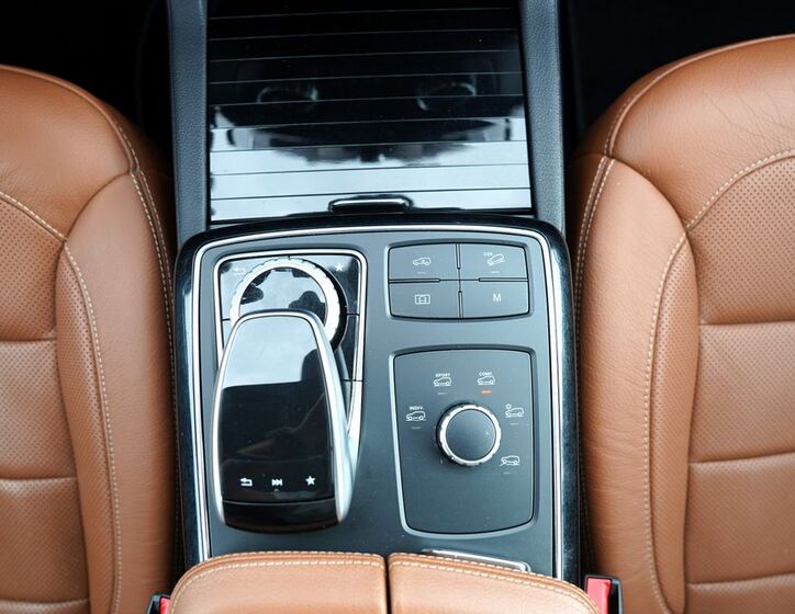 Mercedes-Benz GLS 47