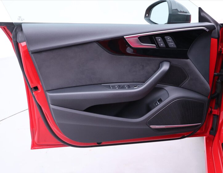 Audi S5 Liftback 3,0 l 251 kw
