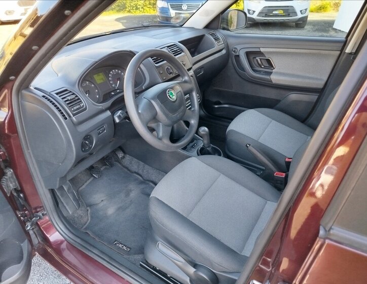 Škoda Fabia 13