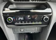 Toyota Yaris Cross 24