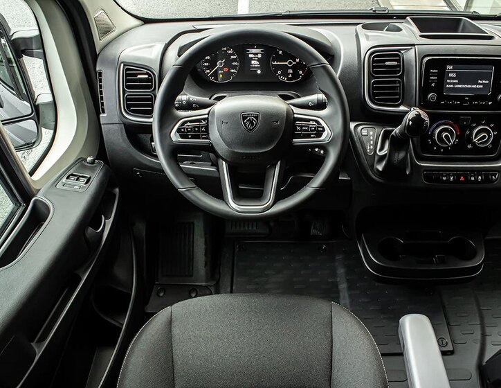 Peugeot Boxer Ostatní 2,2 l 132 kw